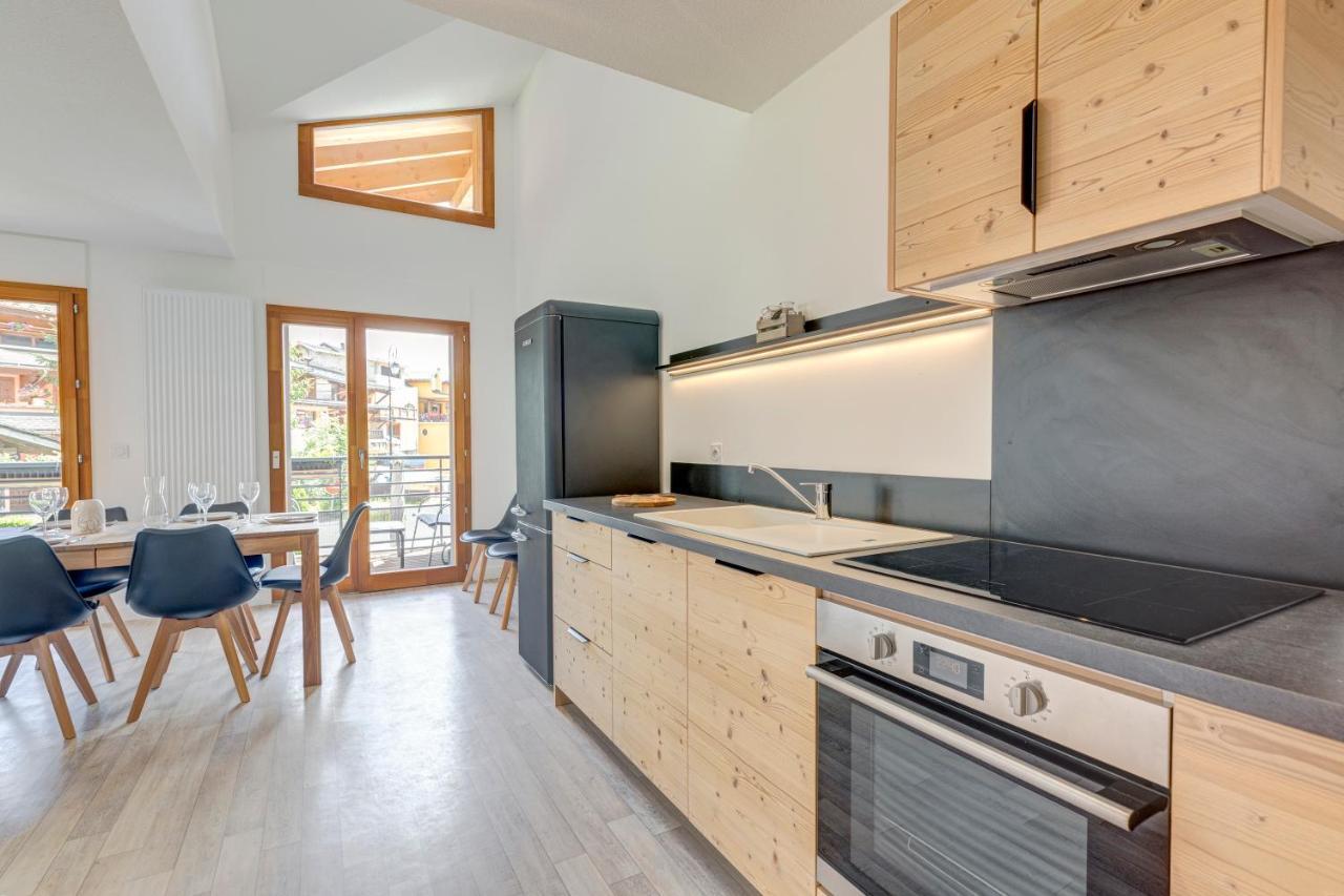 La Poudreuse - Duplex Avec Balcon Vue Montagne - Flumet Kültér fotó