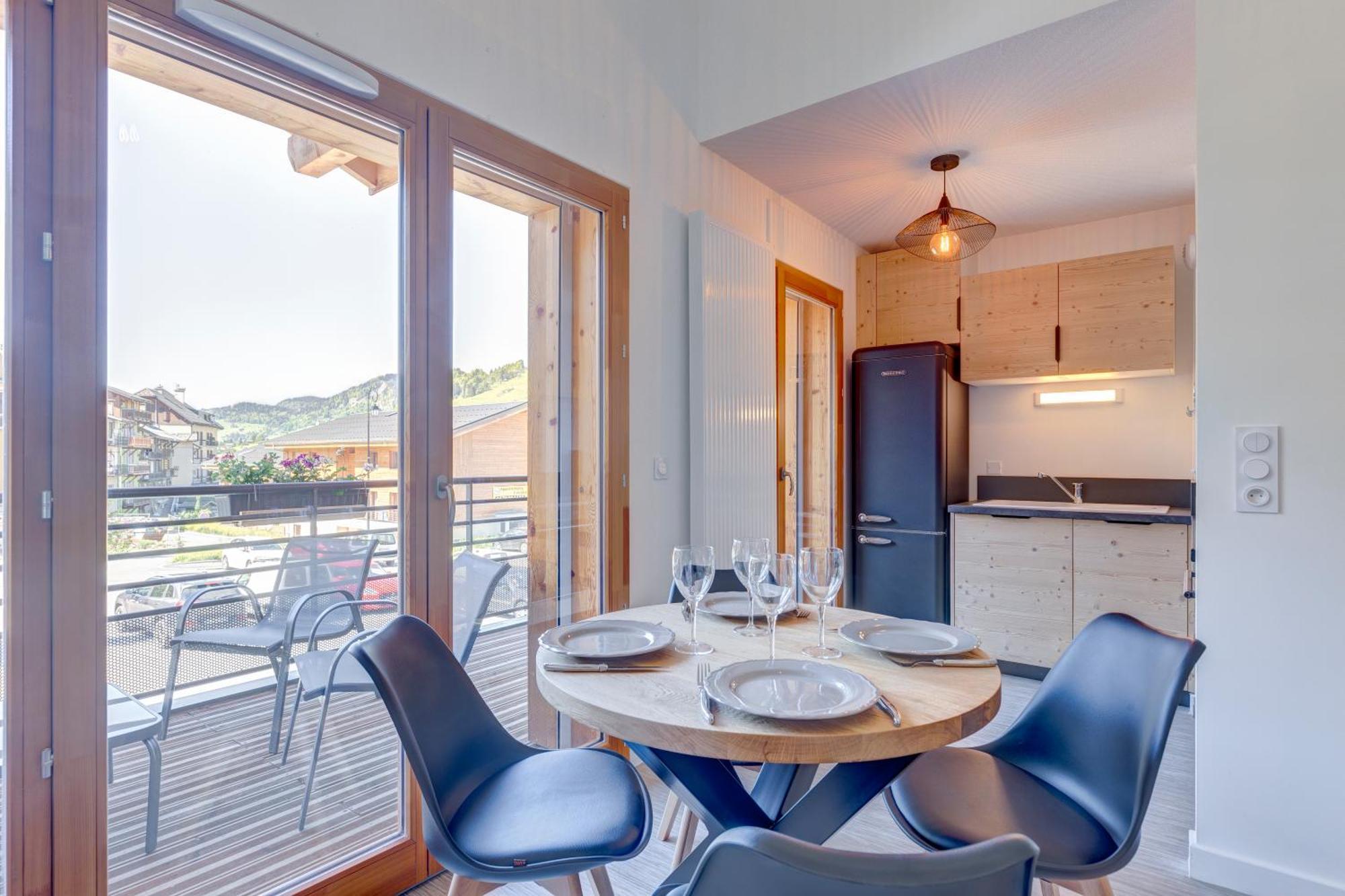 La Poudreuse - Duplex Avec Balcon Vue Montagne - Flumet Szoba fotó